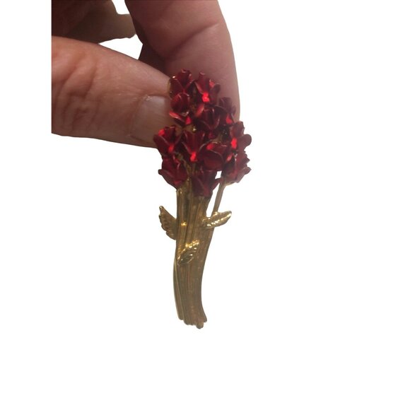 Vintage Red Roses Brooch Pin Metal Gold Toned Jewelry M 12 Valentines Old Money - Picture 12 of 14